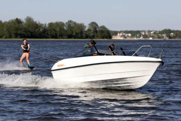 terhi-480-Sport-bild2-boat-solutions-utting-am-ammersee
