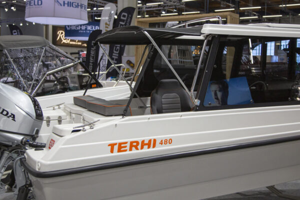 2024_Terhi_480-Cabin_Vene24_010